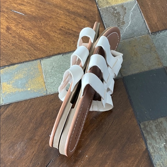 Indigo Women's White Strappy Sandals - Picture 5 of 5